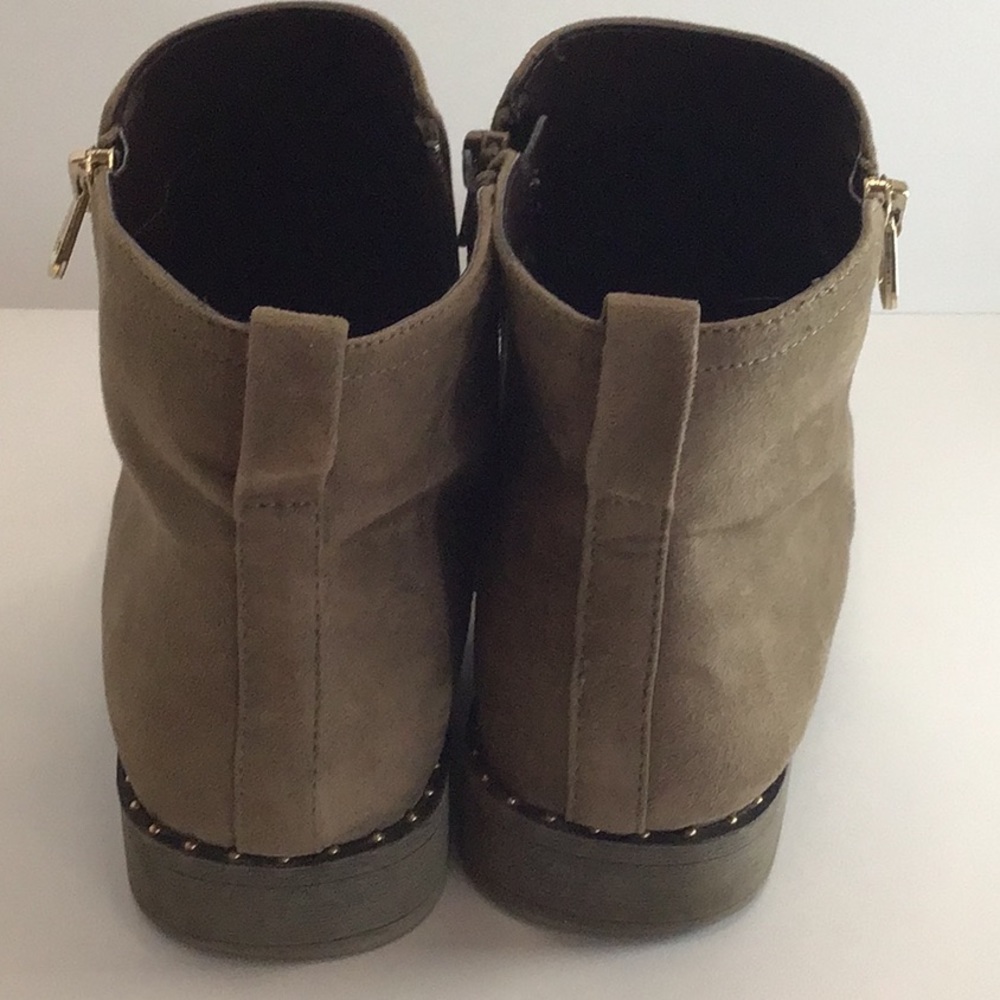 💚 Call It Spring Booties, Size 10 - Picture 8 of 13
